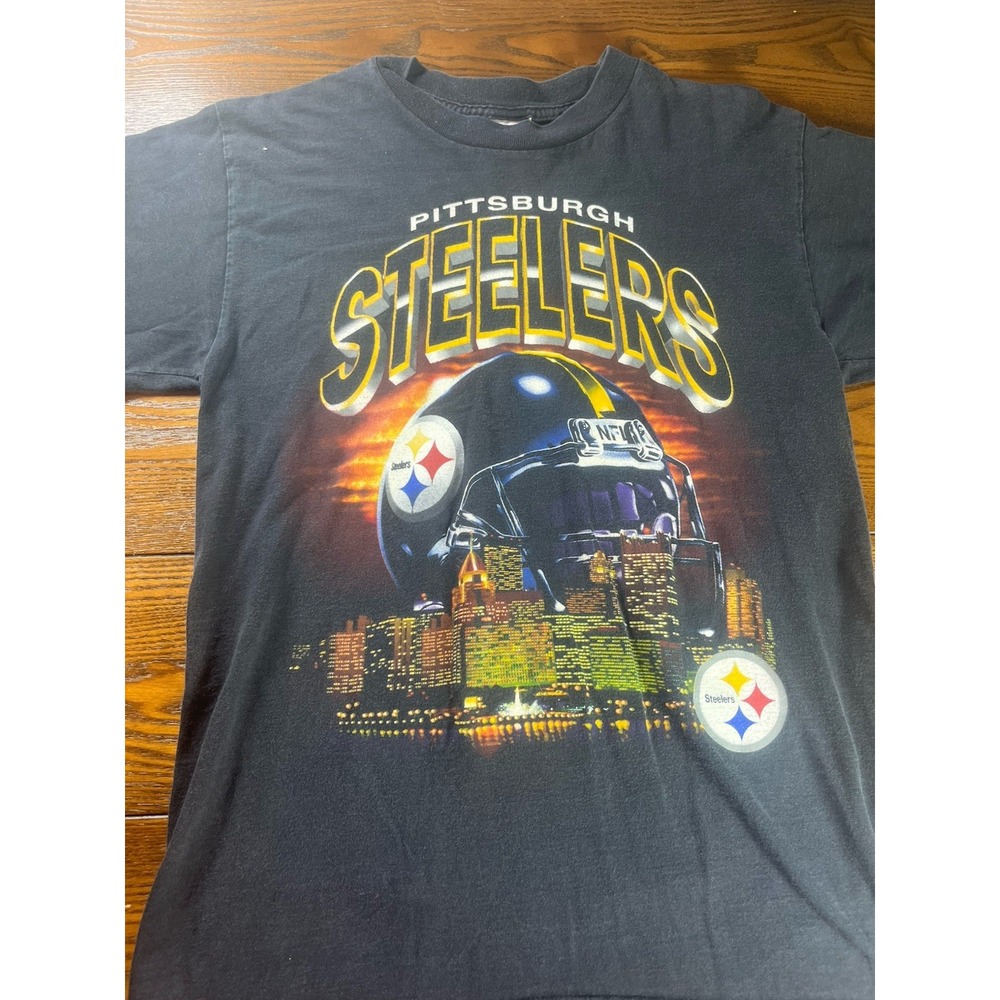 Vintage 90s Pittsburgh Steelers NFL Big Print City Graphic Football T Shirt